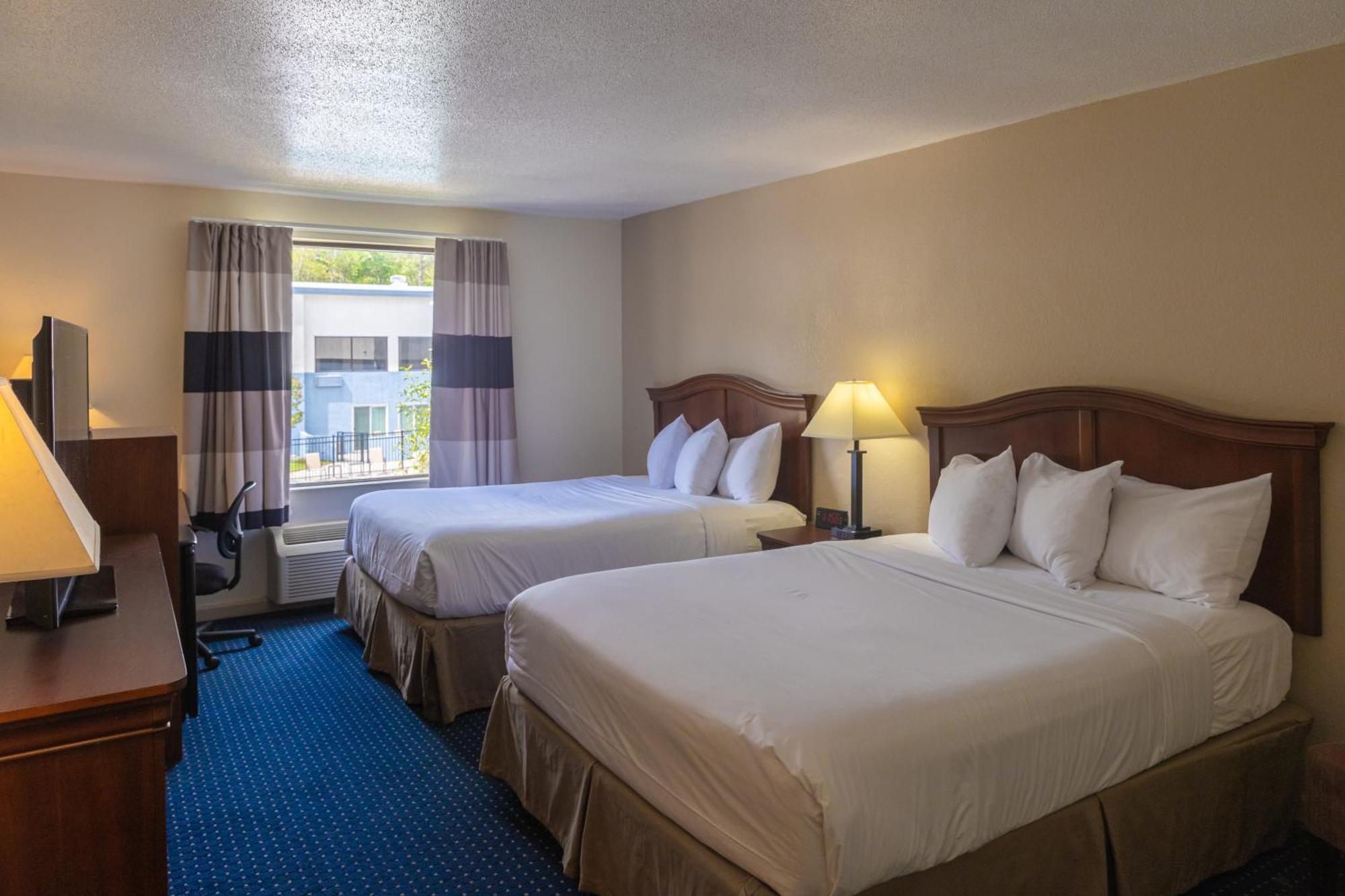 פולר Cottonwood Suites Savannah Hotel & Conference Center מראה חיצוני תמונה